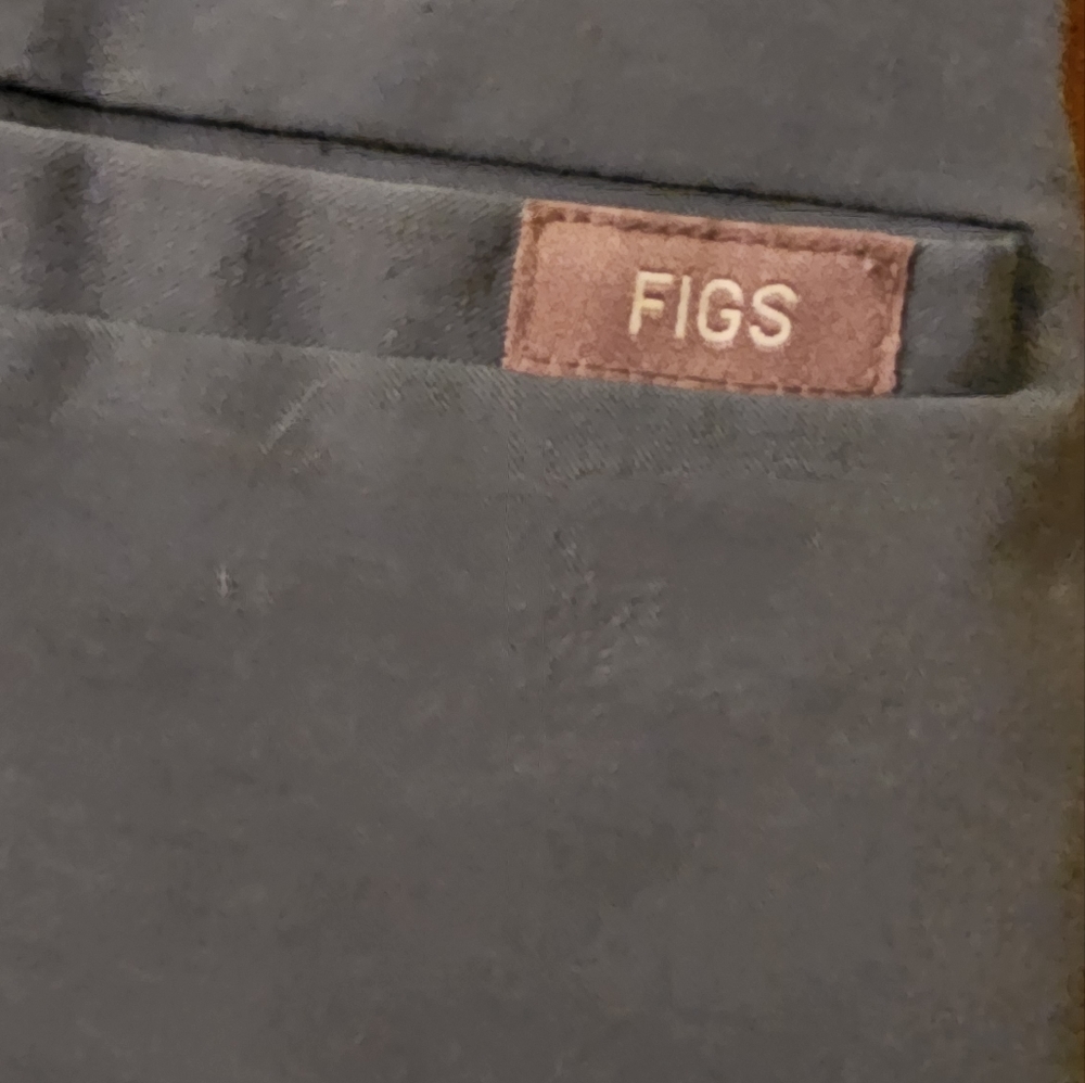 Figs Scrub Tops - Picture 2 of 7